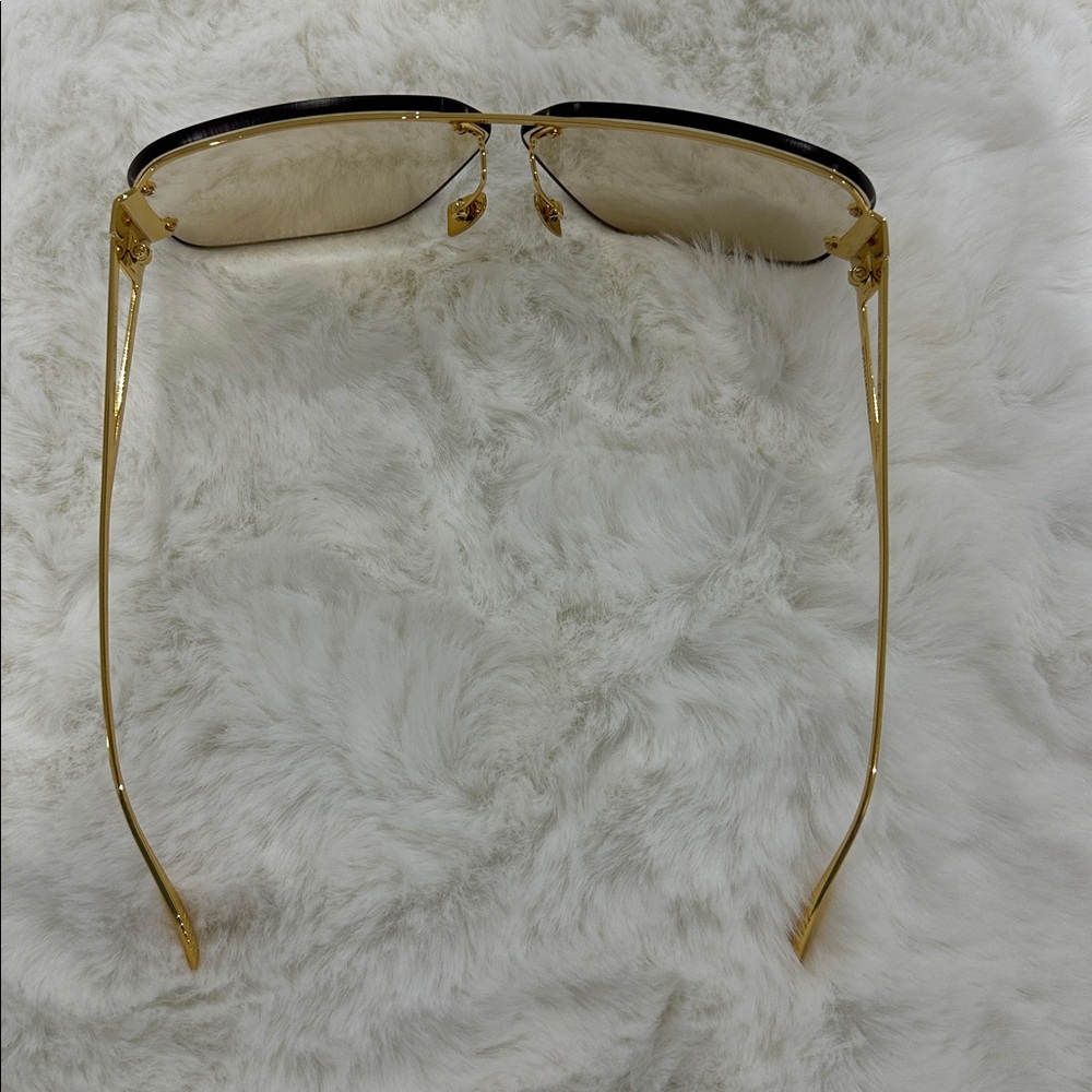 BOTTEGA VENETA SUNGLASSES - Picture 11 of 16